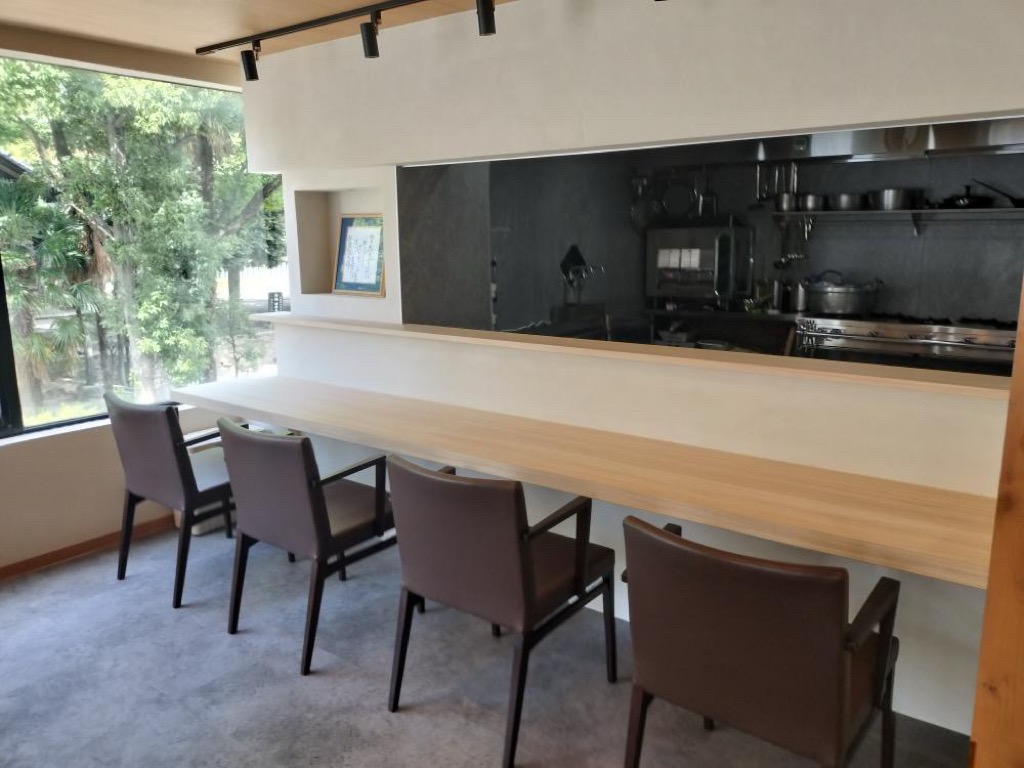 割烹 朔月(SATSUKI)