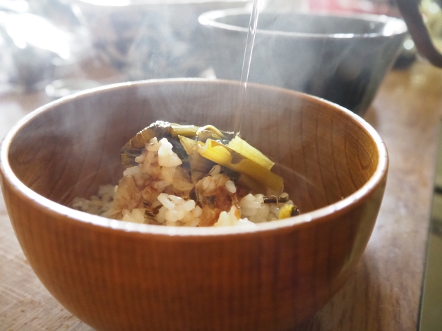 草加ヴァリエグランドオープン だし茶漬け＋肉うどん えん