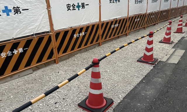 八潮市道路陥没事故　全面通行止めが暫定通行可能